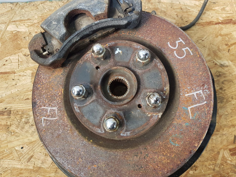 Цапфа со ступицей передняя левая LE Toyota Camry V55 2AR-FE 2015-2017 43212AA010 4321258010