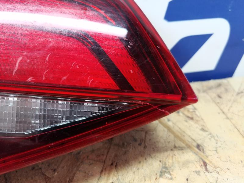 Фонарь внутренний крышка багажника левый ТРЕЩИНА VOLKSWAGEN JETTA 6 2015-2018 5C6945093K