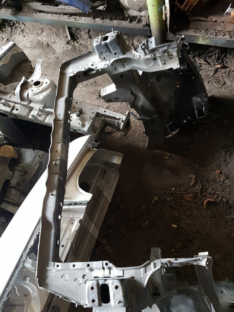 Четверть передняя левая Toyota Camry 40 2.4 2AZ-FE 2006-2011 6113133060