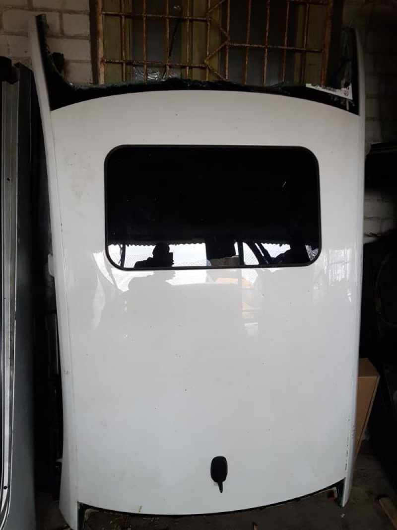 Крыша (металл) под люк Volkswagen Passat B7 2.5 USA CBTA 2011