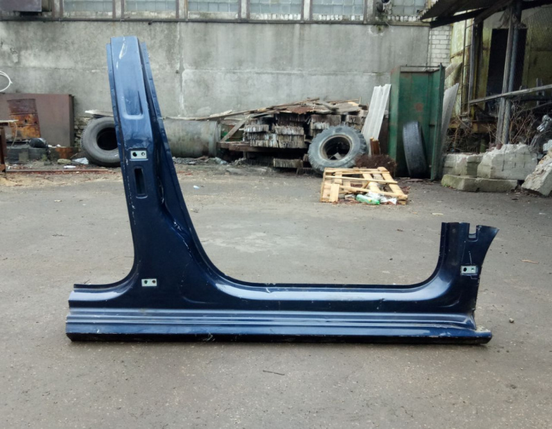 Стойка кузовная центральная прав Volkswagen Passat B7 2.5 1.8 USA 2011-2015