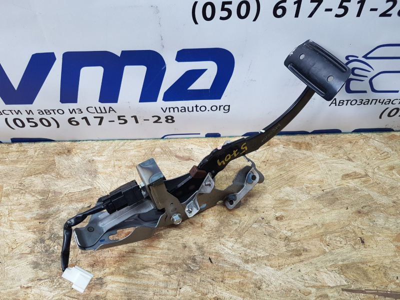 Педаль тормоза SUBARU FORESTER SJ 2014-2018