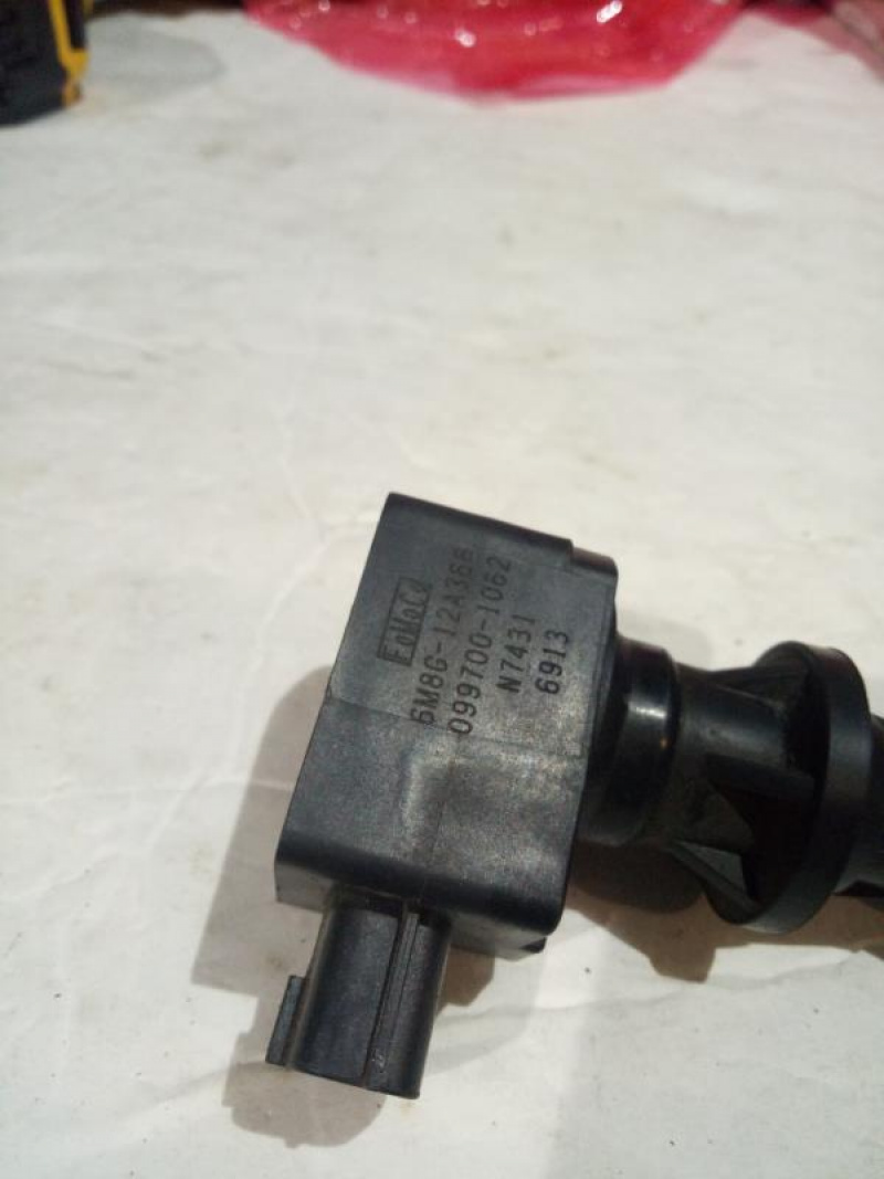 Катушка зажигания Mazda 3 BK 2.0 LF17 2003-2008 6M8G12A366